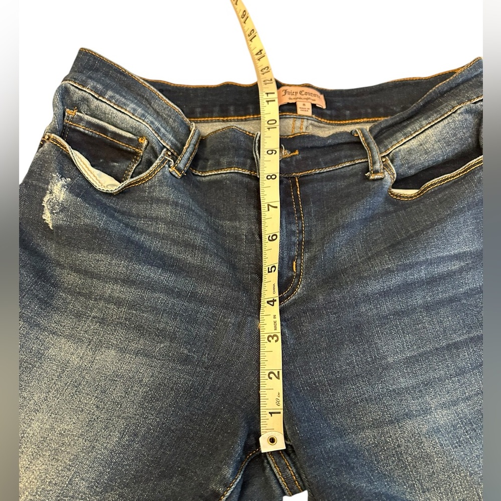 JUICY COUTURE Distressed Skinny Jeans Raw Frayed Hem Sz 8 Blue Y2K Vibe - Picture 11 of 13